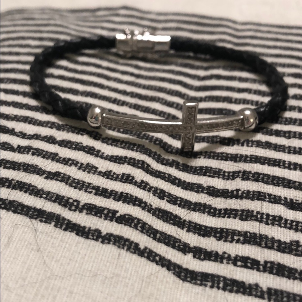Leather cross bracelet